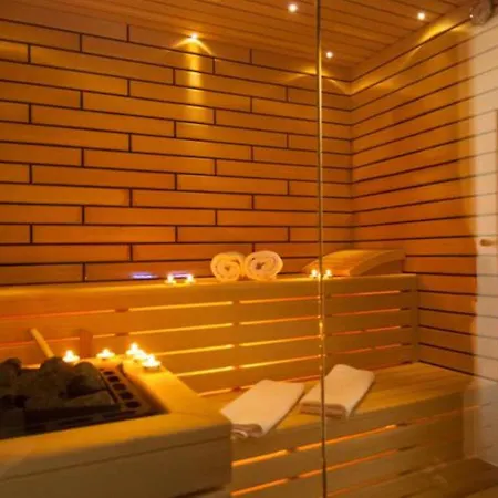 Sea View In With Sauna Bubble Bath Bol