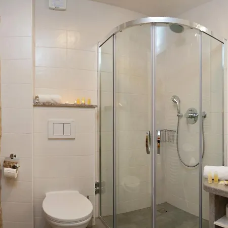 Sea View In With Sauna Bubble Bath