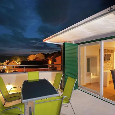 Villa In With Pool And Sea View